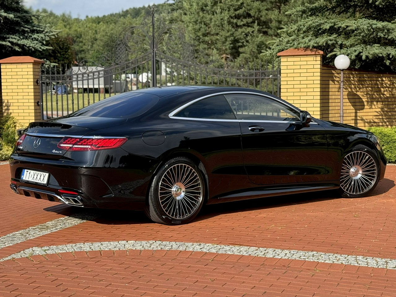 Sedan Mercedes S 450: picture 10
