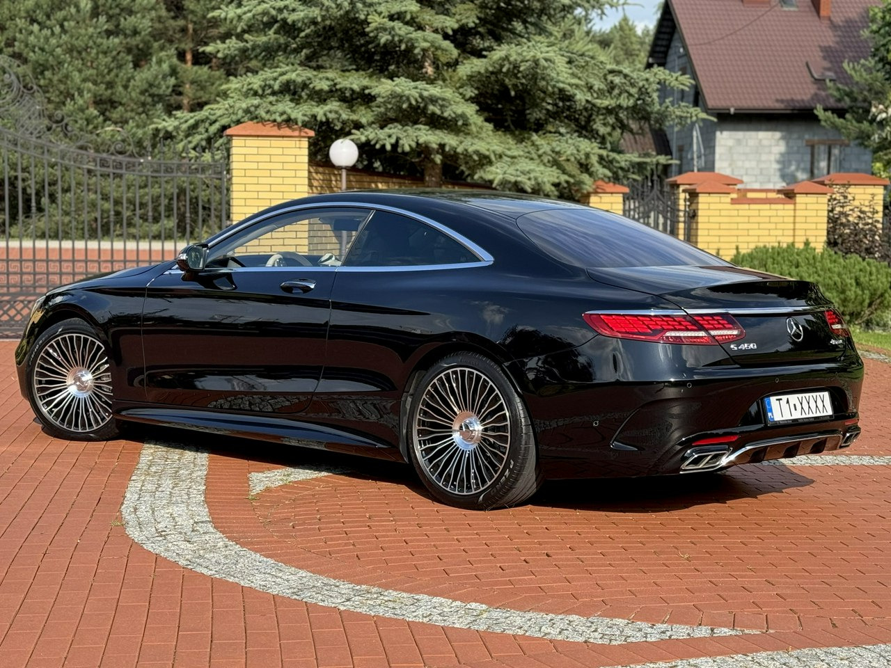 Sedan Mercedes S 450: picture 12