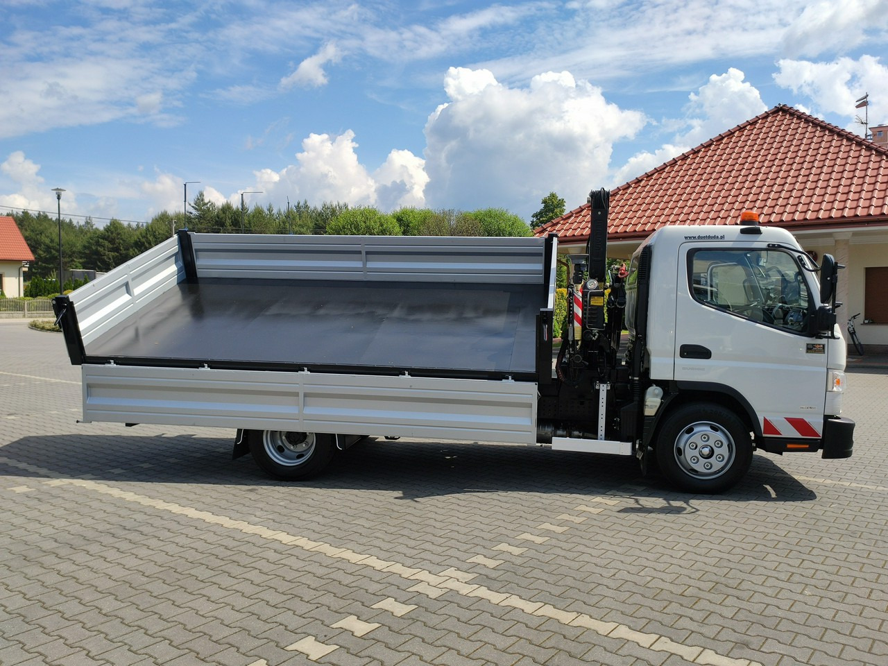 Tipper, Crane truck Mitsubishi Canter Fuso 9C18 3.0/180KM Automat, HDS FASSI F30 Wywrotka 3-str: picture 9 Tipper, Crane truck Mitsubishi Canter Fuso 9C18 3.0/180KM Automat, HDS FASSI F30 Wywrotka 3-str: picture 9