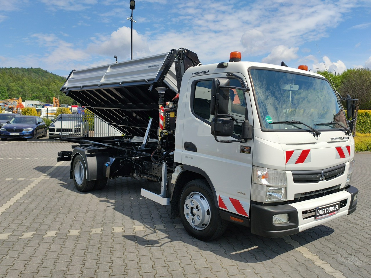 Mitsubishi Canter Fuso 9C18 3.0/180KM Automat, HDS FASSI F30 Wywrotka 3-str - Tipper: picture 2 Mitsubishi Canter Fuso 9C18 3.0/180KM Automat, HDS FASSI F30 Wywrotka 3-str - Tipper: picture 2