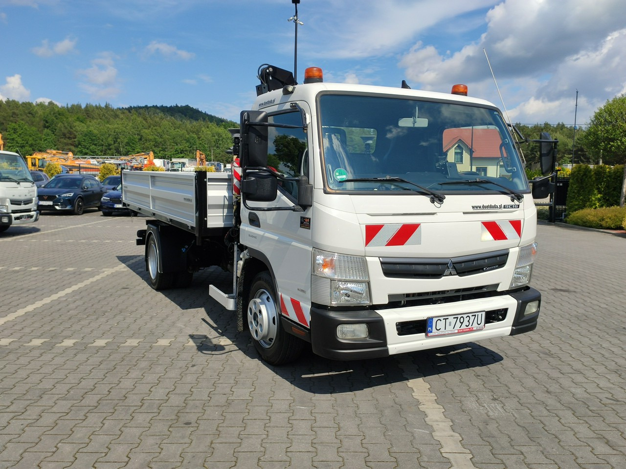 Mitsubishi Canter Fuso 9C18 3.0/180KM HDS FASSI F30 Wywrotka 3-stronna - Tipper: picture 3 Mitsubishi Canter Fuso 9C18 3.0/180KM HDS FASSI F30 Wywrotka 3-stronna - Tipper: picture 3