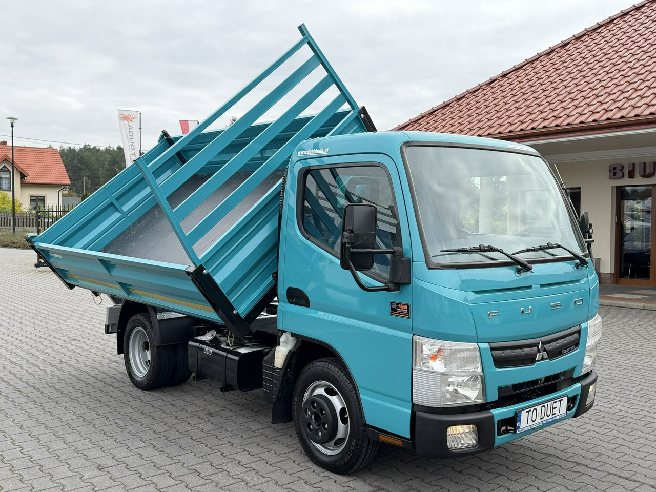 Mitsubishi Canter - Tipper van: picture 4 Mitsubishi Canter - Tipper van: picture 4
