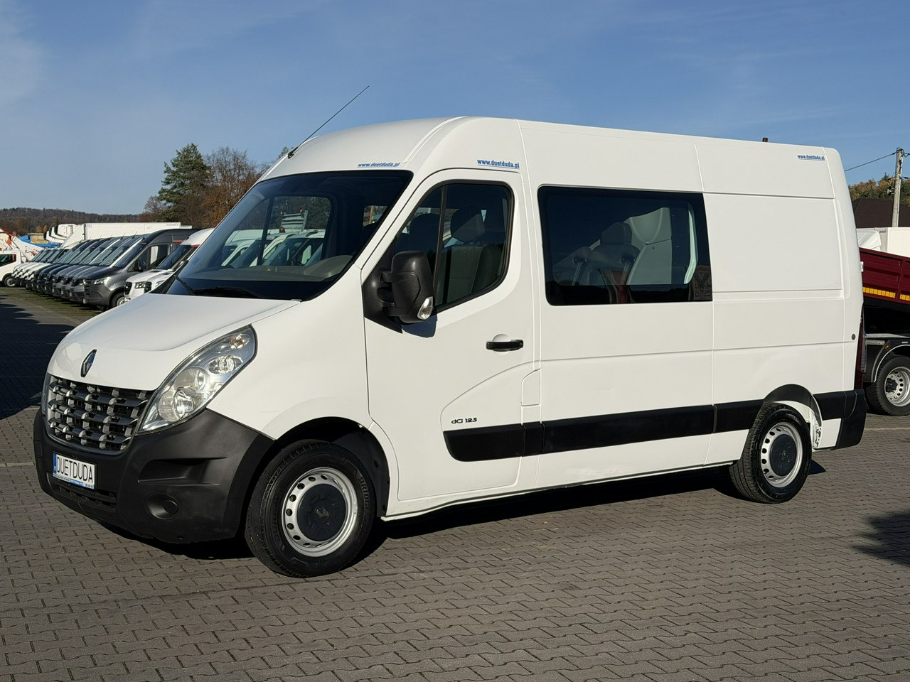 Renault Master - Combi van: picture 3 Renault Master - Combi van: picture 3