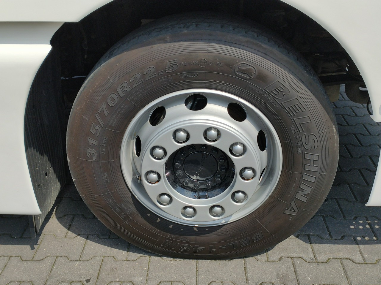 Leasing of MAN TGX 26.480 E6 XLX 6x2 MAN TGX 26.480 E6 XLX 6x2: picture 10