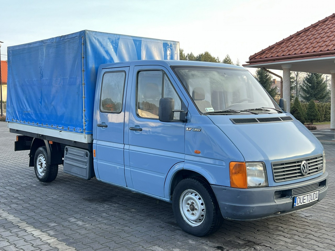Volkswagen LT - Curtain side van: picture 1 Volkswagen LT - Curtain side van: picture 1