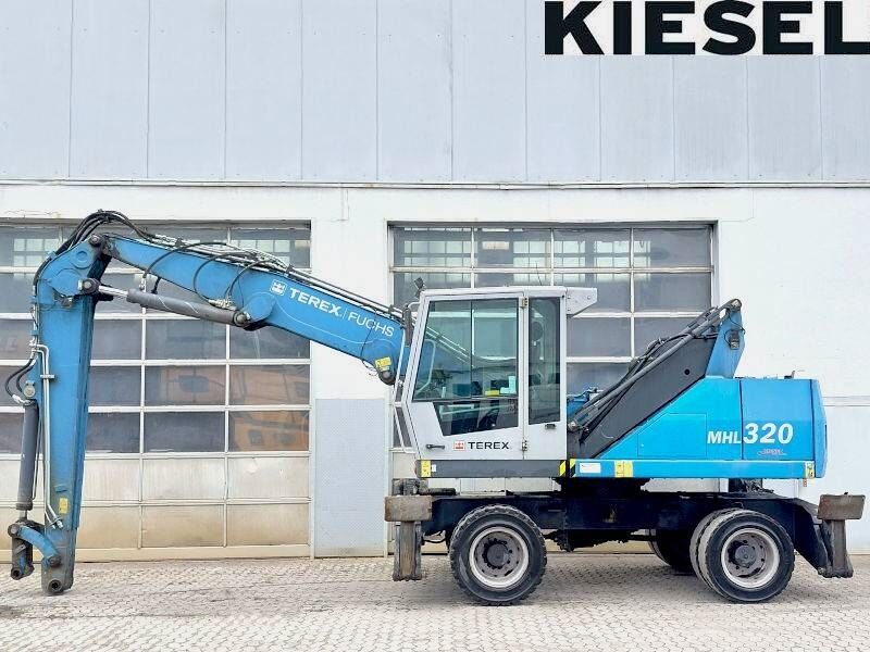 Fuchs MHL 320 D - Waste/ Industry handler: picture 1 Fuchs MHL 320 D - Waste/ Industry handler: picture 1