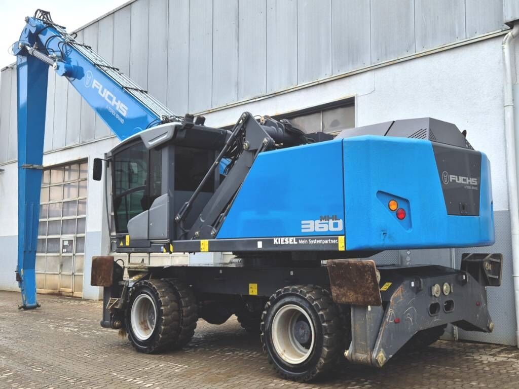 Fuchs MHL 360 F - Waste/ Industry handler: picture 3 Fuchs MHL 360 F - Waste/ Industry handler: picture 3