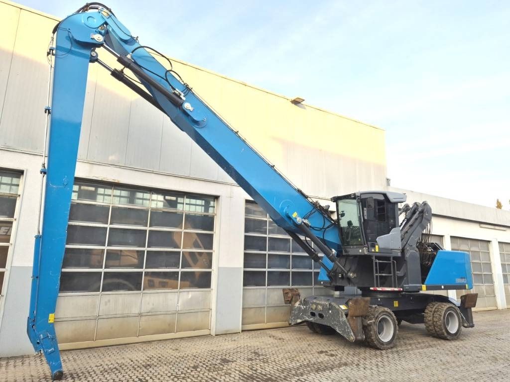 Fuchs MHL 360 F - Waste/ Industry handler: picture 2 Fuchs MHL 360 F - Waste/ Industry handler: picture 2