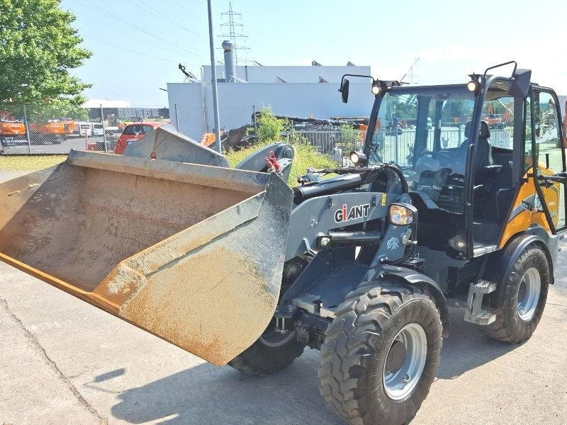 Giant G 5000 X-Tra - Skid steer loader: picture 2 Giant G 5000 X-Tra - Skid steer loader: picture 2
