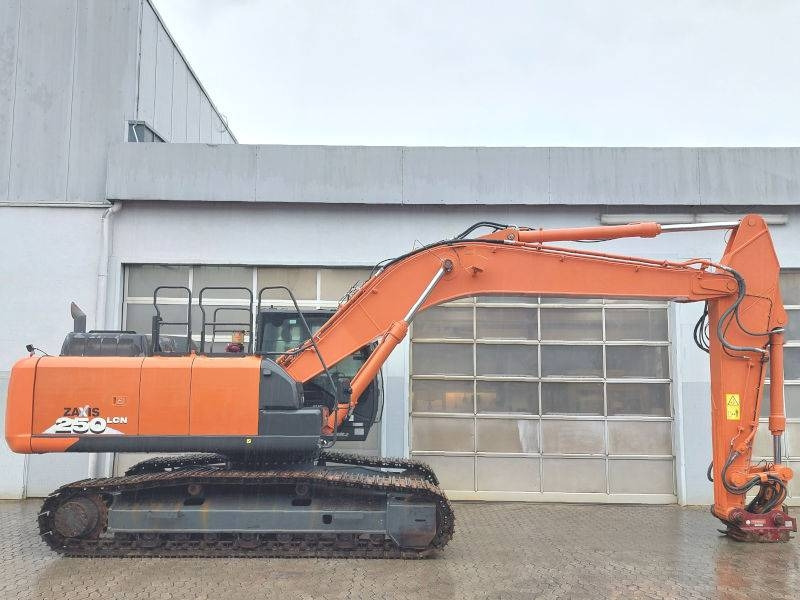 Hitachi ZX 250 LCN-6 - Crawler excavator: picture 5 Hitachi ZX 250 LCN-6 - Crawler excavator: picture 5