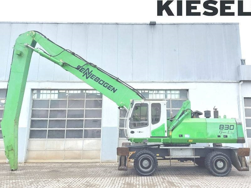 Sennebogen 830 - Waste/ Industry handler: picture 1 Sennebogen 830 - Waste/ Industry handler: picture 1