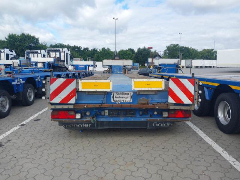 Goldhofer STZ-L6-62/80AA Tieflader Spezial - Low loader semi-trailer: picture 4 Goldhofer STZ-L6-62/80AA Tieflader Spezial - Low loader semi-trailer: picture 4
