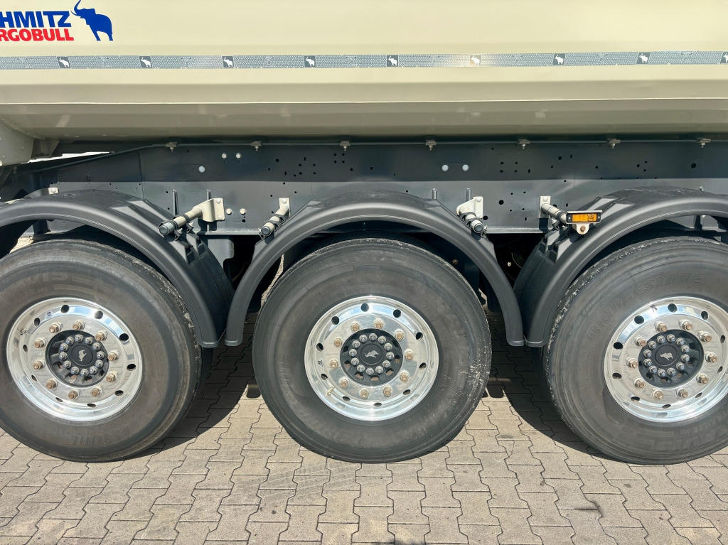 Leasing of Schmitz SCB S3D / Stahl-Halbschalenmulde Schmitz SCB S3D / Stahl-Halbschalenmulde: picture 8 Leasing of Schmitz SCB S3D / Stahl-Halbschalenmulde Schmitz SCB S3D / Stahl-Halbschalenmulde: picture 8