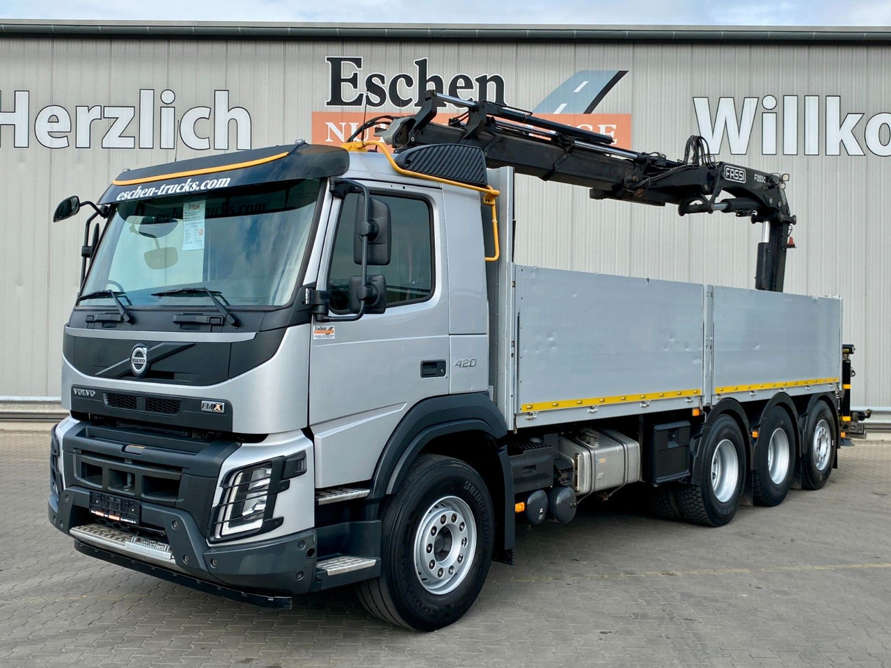 Volvo FMX 420 8x4 | Fassi F255AC2.24XE*FUNK*Fly-Jib*AC - Dropside/ Flatbed truck, Crane truck: picture 2 Volvo FMX 420 8x4 | Fassi F255AC2.24XE*FUNK*Fly-Jib*AC - Dropside/ Flatbed truck, Crane truck: picture 2