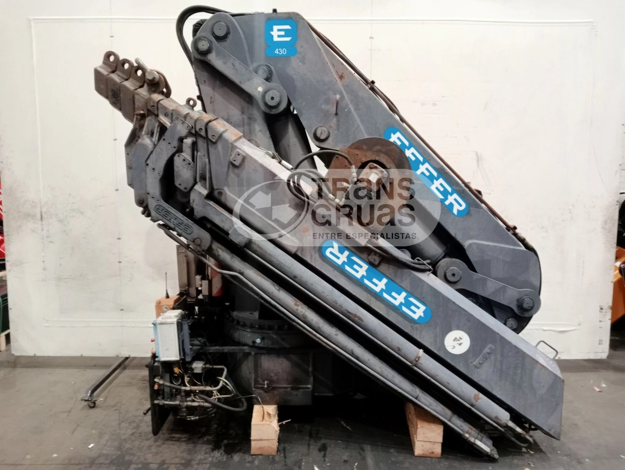 Grúa EFFER 430 6S - Loader crane for Truck: picture 1 Grúa EFFER 430 6S - Loader crane for Truck: picture 1