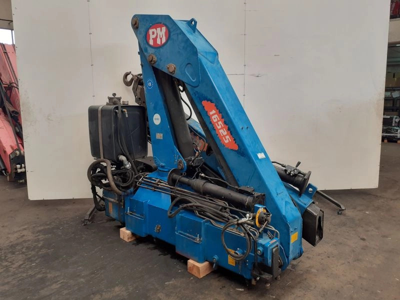 Grúa PM 16 - Loader crane for Truck: picture 2 Grúa PM 16 - Loader crane for Truck: picture 2
