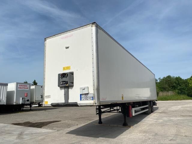 Fruehauf - Closed box semi-trailer: picture 1 Fruehauf - Closed box semi-trailer: picture 1