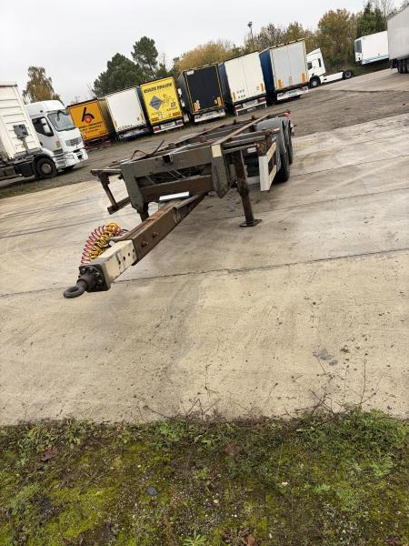 Fruehauf - Container transporter/ Swap body trailer: picture 4 Fruehauf - Container transporter/ Swap body trailer: picture 4