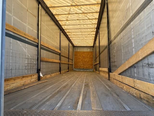 Fruehauf - Curtainsider semi-trailer: picture 2 Fruehauf - Curtainsider semi-trailer: picture 2