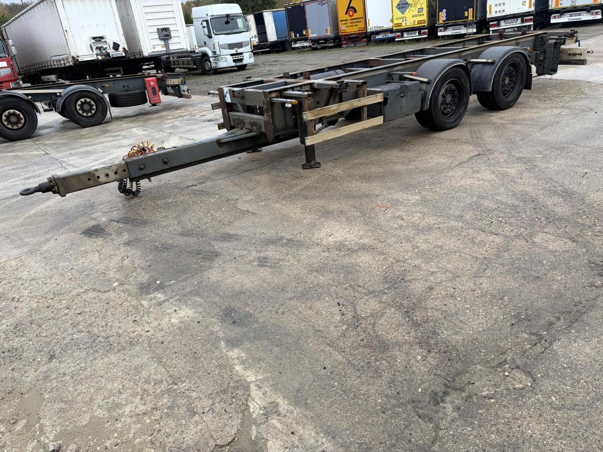 Fruehauf - Container transporter/ Swap body trailer: picture 4 Fruehauf - Container transporter/ Swap body trailer: picture 4