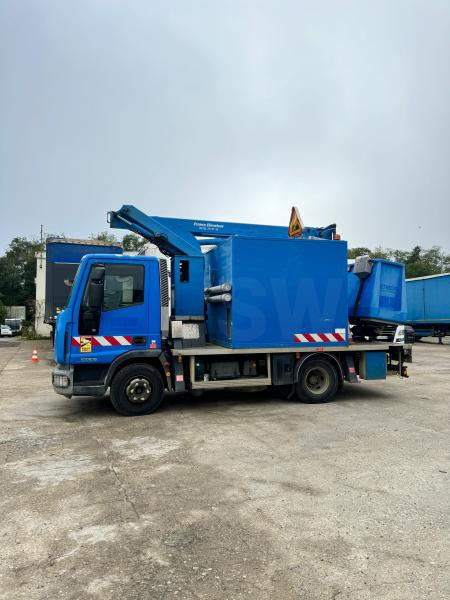 Truck mounted aerial platform Iveco Eurocargo 100E19: picture 8