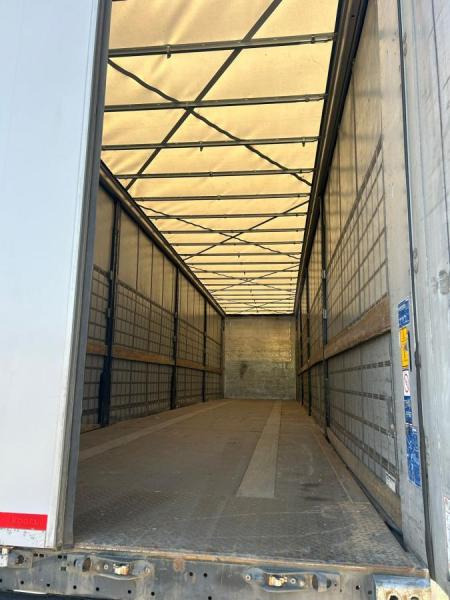 Kögel - Curtainsider semi-trailer: picture 4 Kögel - Curtainsider semi-trailer: picture 4