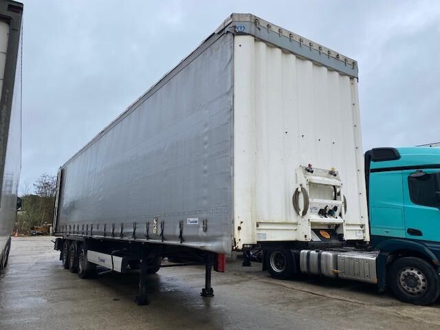 Krone - Curtainsider semi-trailer: picture 1 Krone - Curtainsider semi-trailer: picture 1