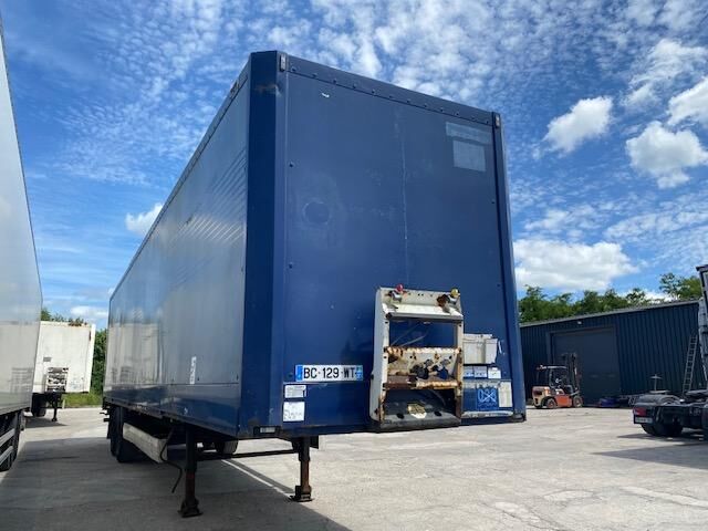 Krone - Closed box semi-trailer: picture 5 Krone - Closed box semi-trailer: picture 5