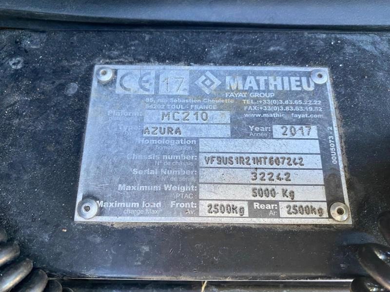 Mathieu Azura MC210 - Road sweeper: picture 2 Mathieu Azura MC210 - Road sweeper: picture 2