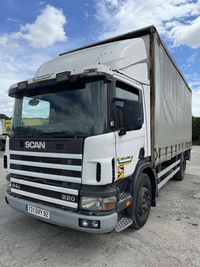 Scania 94 D220 - Curtainsider truck: picture 1 Scania 94 D220 - Curtainsider truck: picture 1