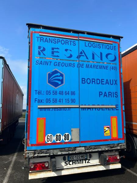 Schmitz Cargobull - Curtainsider semi-trailer: picture 2 Schmitz Cargobull - Curtainsider semi-trailer: picture 2