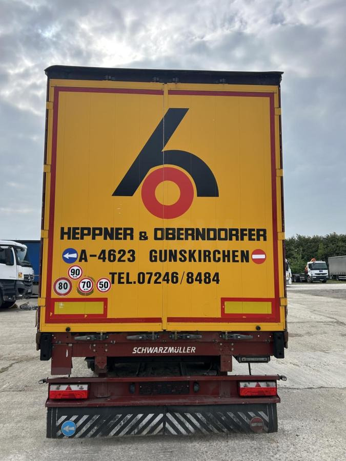 Schwarzmüller - Curtainsider semi-trailer: picture 4 Schwarzmüller - Curtainsider semi-trailer: picture 4