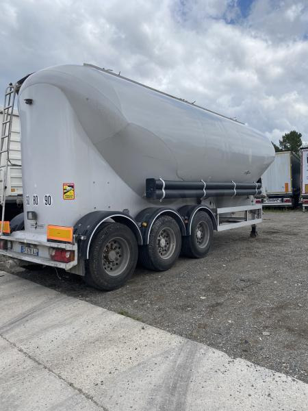 Spitzer - Tank semi-trailer: picture 1 Spitzer - Tank semi-trailer: picture 1