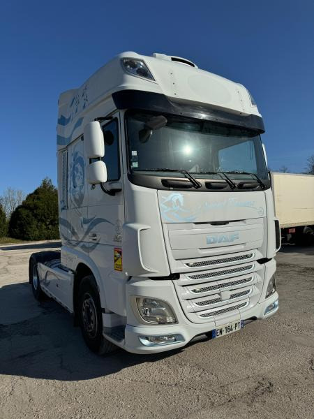 DAF XF 510 - Tractor unit: picture 1 DAF XF 510 - Tractor unit: picture 1