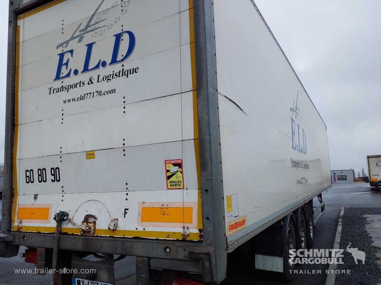 FRUEHAUF Dryfreight Standard Roller shutter door - Closed box semi-trailer: picture 5 FRUEHAUF Dryfreight Standard Roller shutter door - Closed box semi-trailer: picture 5