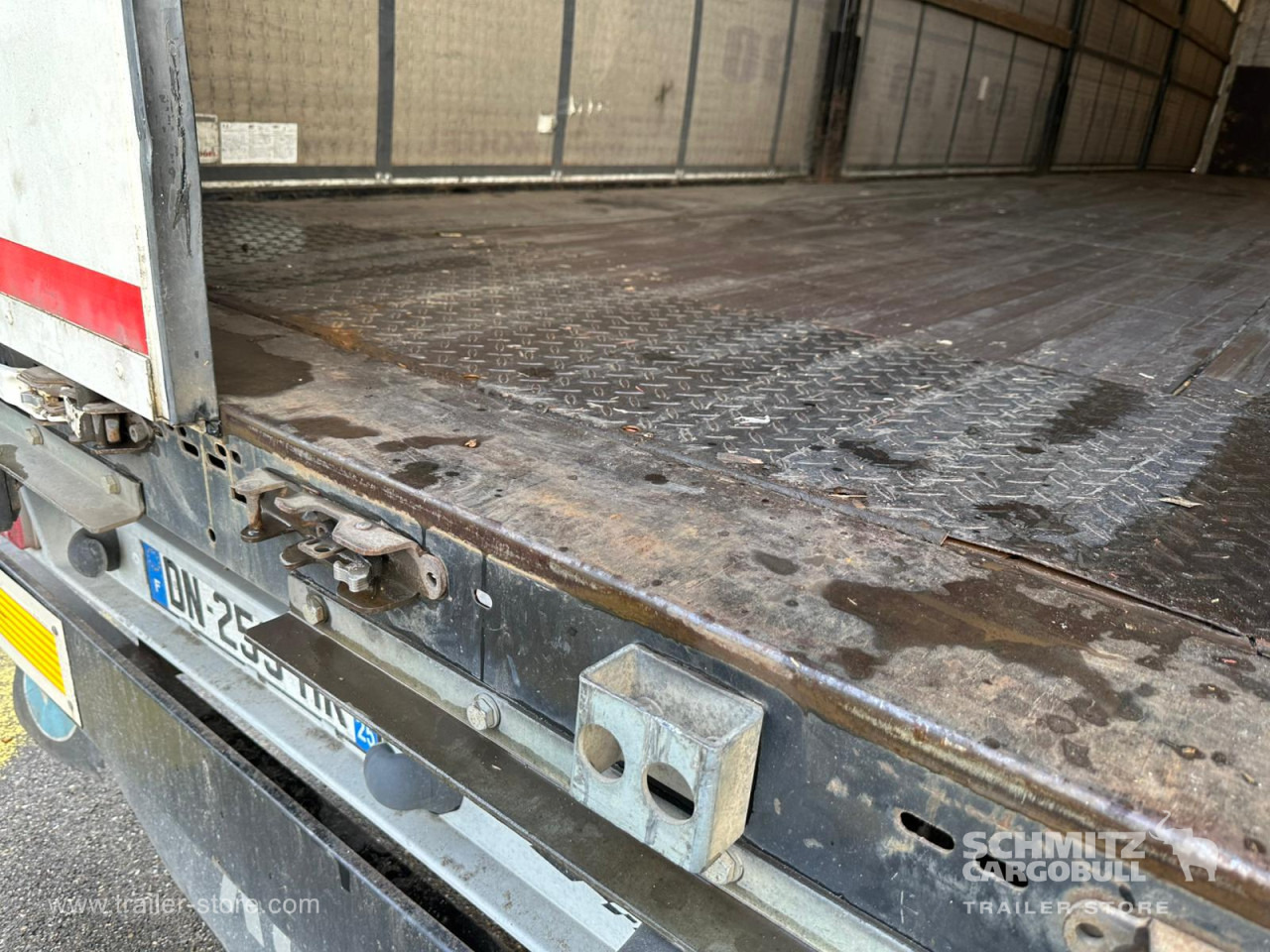 KOEGEL Curtainsider Standard - Curtainsider semi-trailer: picture 4 KOEGEL Curtainsider Standard - Curtainsider semi-trailer: picture 4