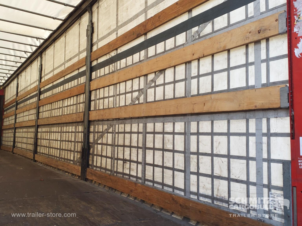 SCHMITZ Curtainsider Standard - Curtainsider semi-trailer: picture 5 SCHMITZ Curtainsider Standard - Curtainsider semi-trailer: picture 5