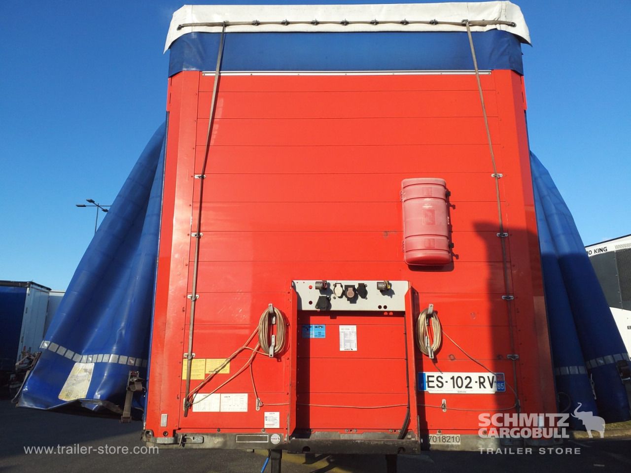 SCHMITZ Curtainsider Standard - Curtainsider semi-trailer: picture 2 SCHMITZ Curtainsider Standard - Curtainsider semi-trailer: picture 2