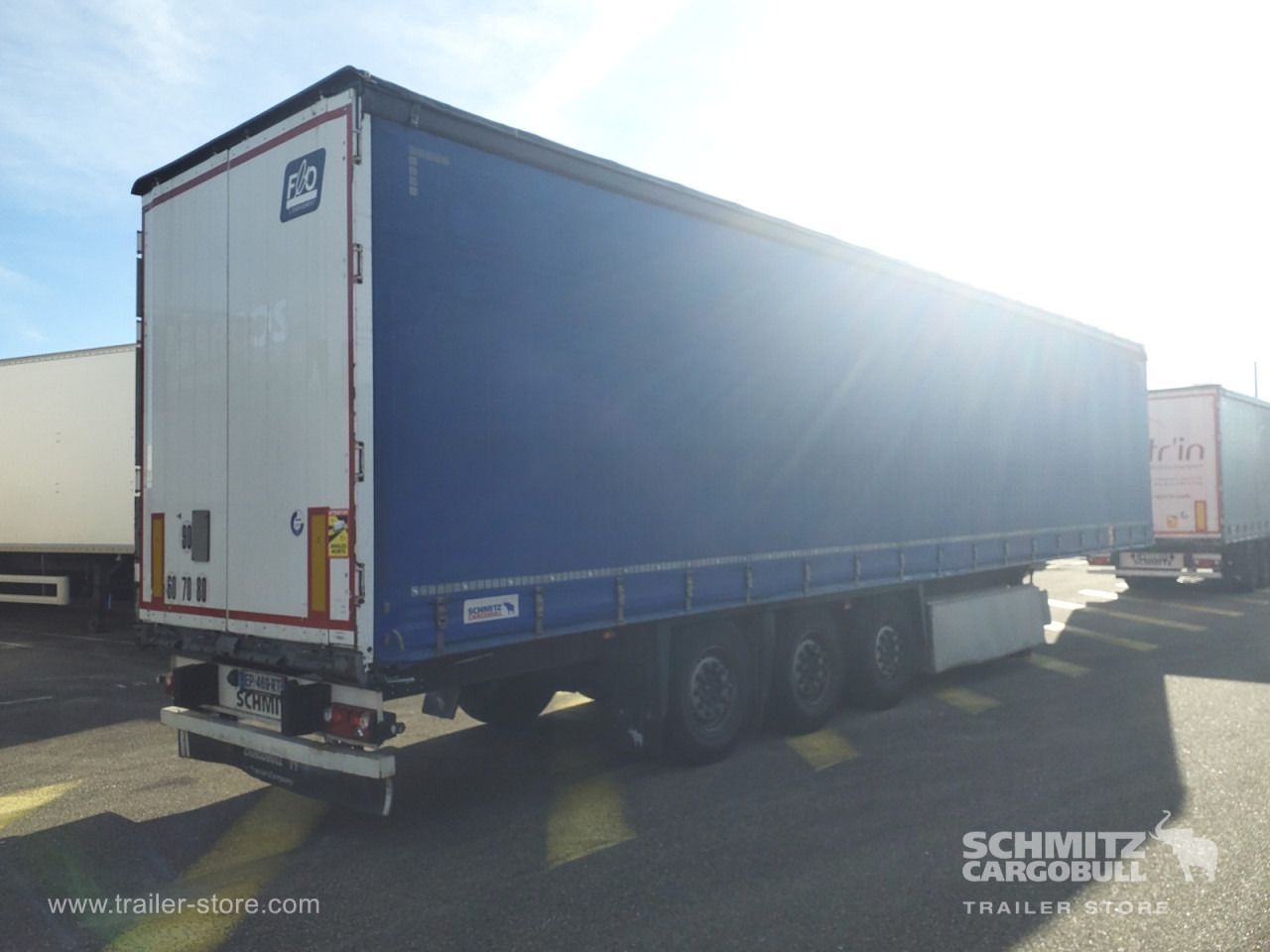 SCHMITZ Curtainsider Standard - Curtainsider semi-trailer: picture 5 SCHMITZ Curtainsider Standard - Curtainsider semi-trailer: picture 5