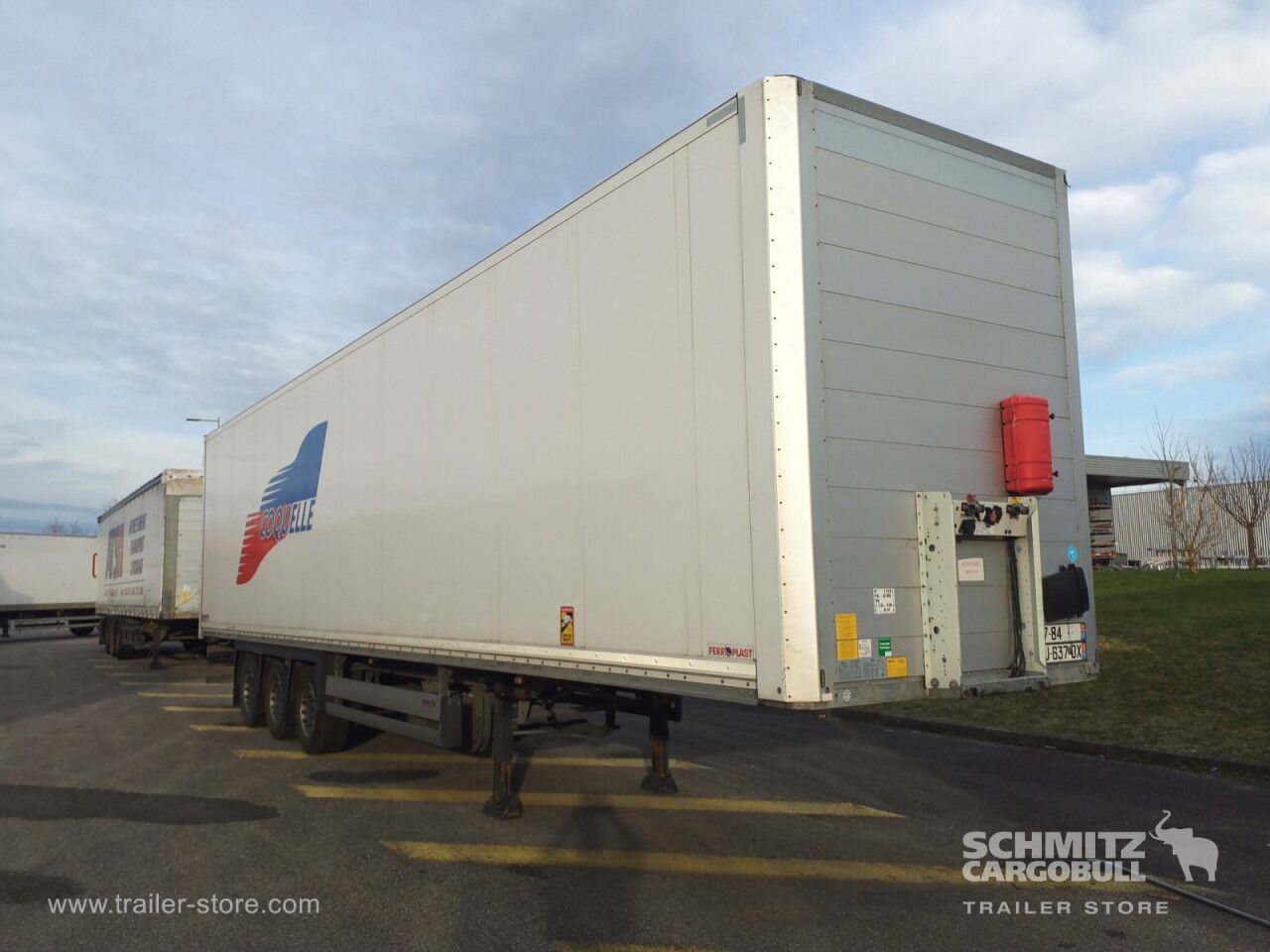 SCHMITZ Dryfreight Mega - Closed box semi-trailer: picture 1 SCHMITZ Dryfreight Mega - Closed box semi-trailer: picture 1