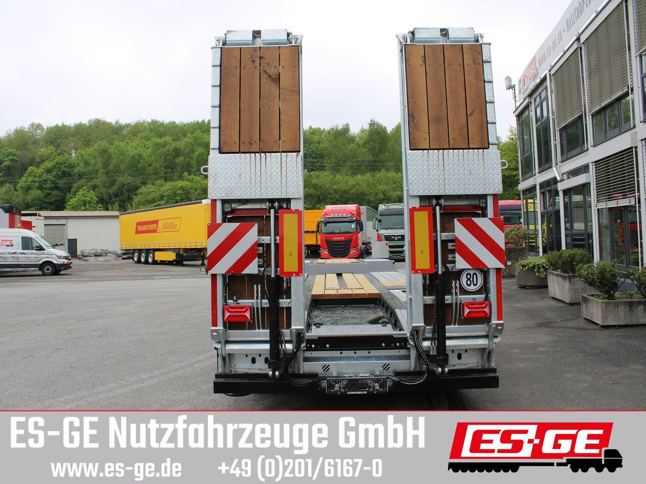 Low loader trailer Schwarzmüller Tieflader mit gekröpftem Plateau: picture 10