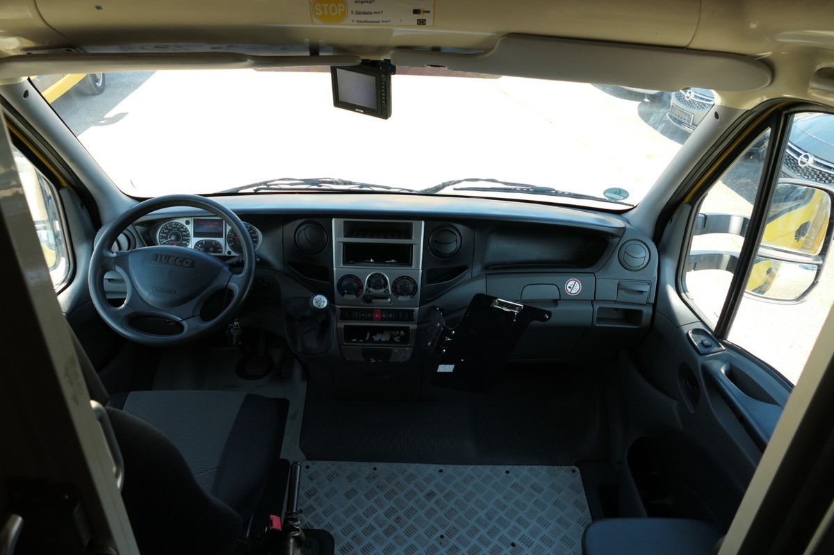 Box van IVECO Daily 35 S11 C30C AUTOMATIK KAMERA MAXI Regale D: picture 7