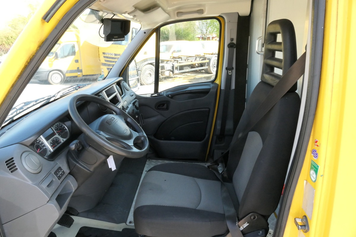 Box van IVECO Daily 35 S11 C30C AUTOMATIK KAMERA MAXI Regale D: picture 8