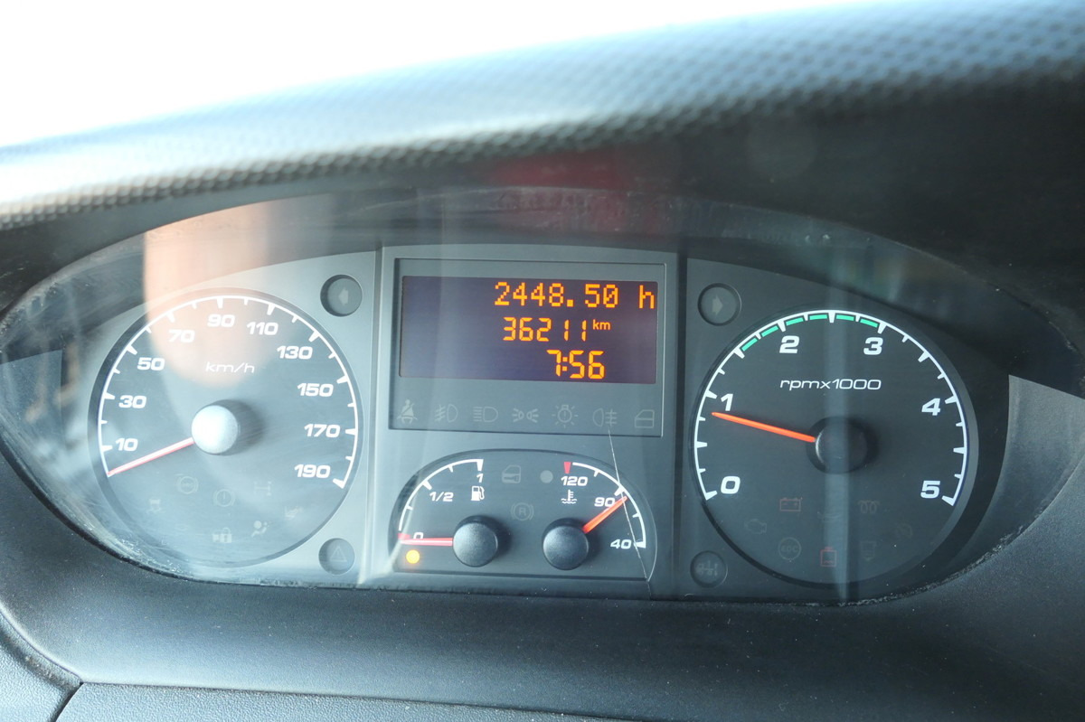 Box van IVECO Daily 50C14 Erdgas Kurz COC: picture 12