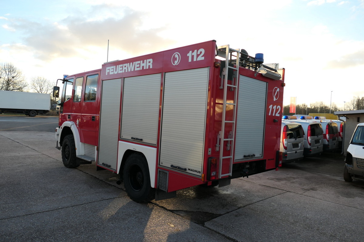 IVECO FF 95 E LF 8 DoKa AHK 4X4 SFZ FEUERWEHR Einzelbe - Fire truck: picture 4 IVECO FF 95 E LF 8 DoKa AHK 4X4 SFZ FEUERWEHR Einzelbe - Fire truck: picture 4