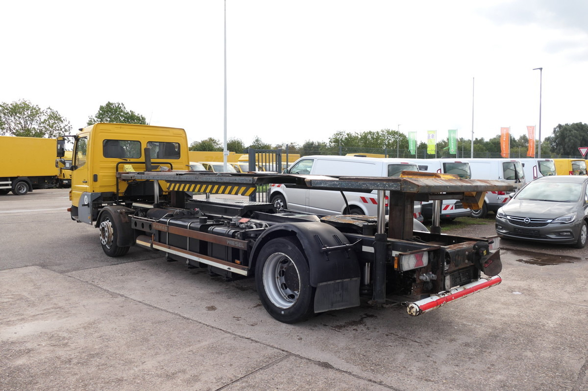 MERCEDES-BENZ KAMAG WBH 25 Wiesel Sattelkupplung Umsetzfahrz. - Container transporter/ Swap body truck: picture 1 MERCEDES-BENZ KAMAG WBH 25 Wiesel Sattelkupplung Umsetzfahrz. - Container transporter/ Swap body truck: picture 1