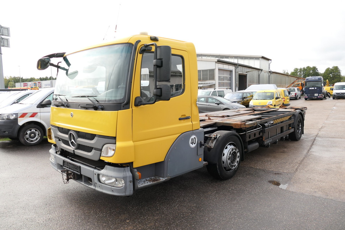 MERCEDES-BENZ KAMAG WBH 25 Wiesel Terberg Umsetzfahrz. Sattelk - Container transporter/ Swap body truck: picture 4 MERCEDES-BENZ KAMAG WBH 25 Wiesel Terberg Umsetzfahrz. Sattelk - Container transporter/ Swap body truck: picture 4