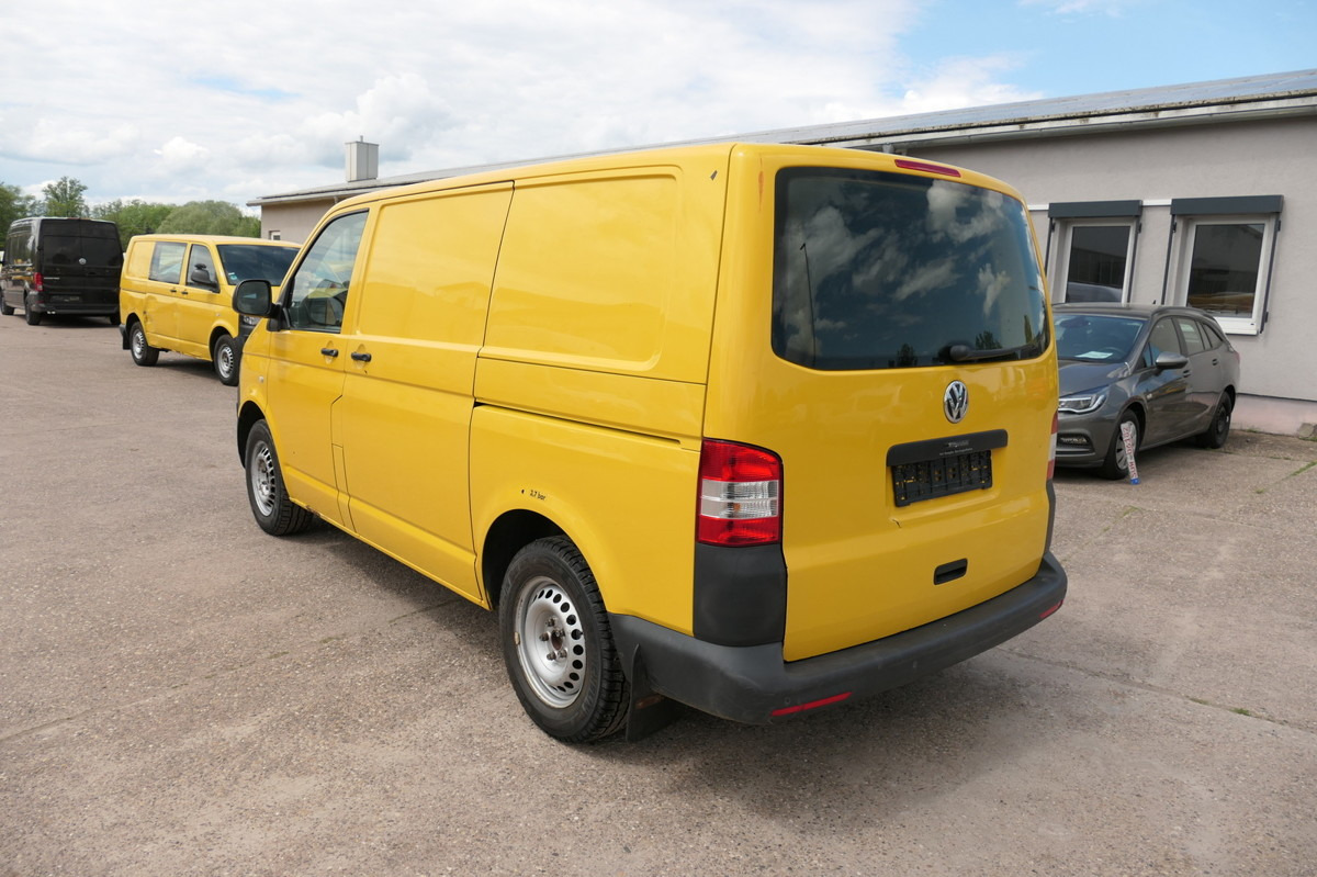 VW T5 Transporter 2.0 TDI COC - Small van: picture 5 VW T5 Transporter 2.0 TDI COC - Small van: picture 5