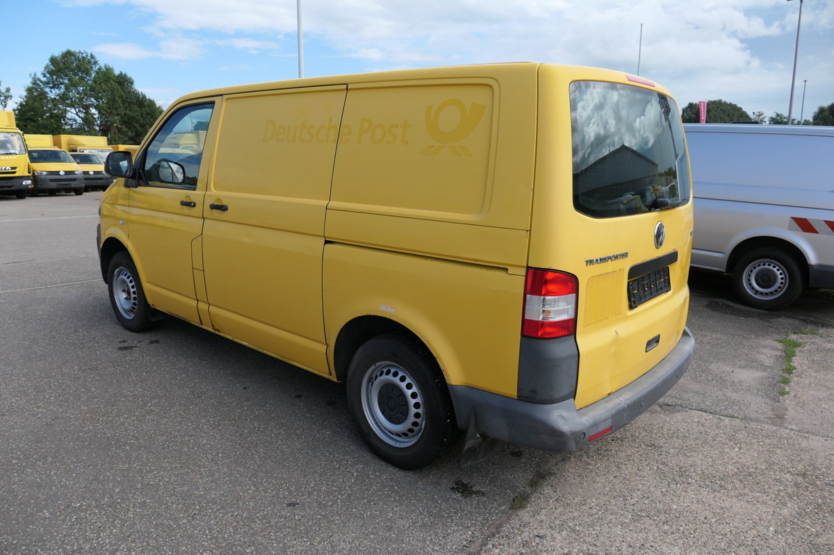 VW T5 Transporter 2.0 TDI EURO-5 2xSCHIEBETÜR PARKT - Small van: picture 4 VW T5 Transporter 2.0 TDI EURO-5 2xSCHIEBETÜR PARKT - Small van: picture 4