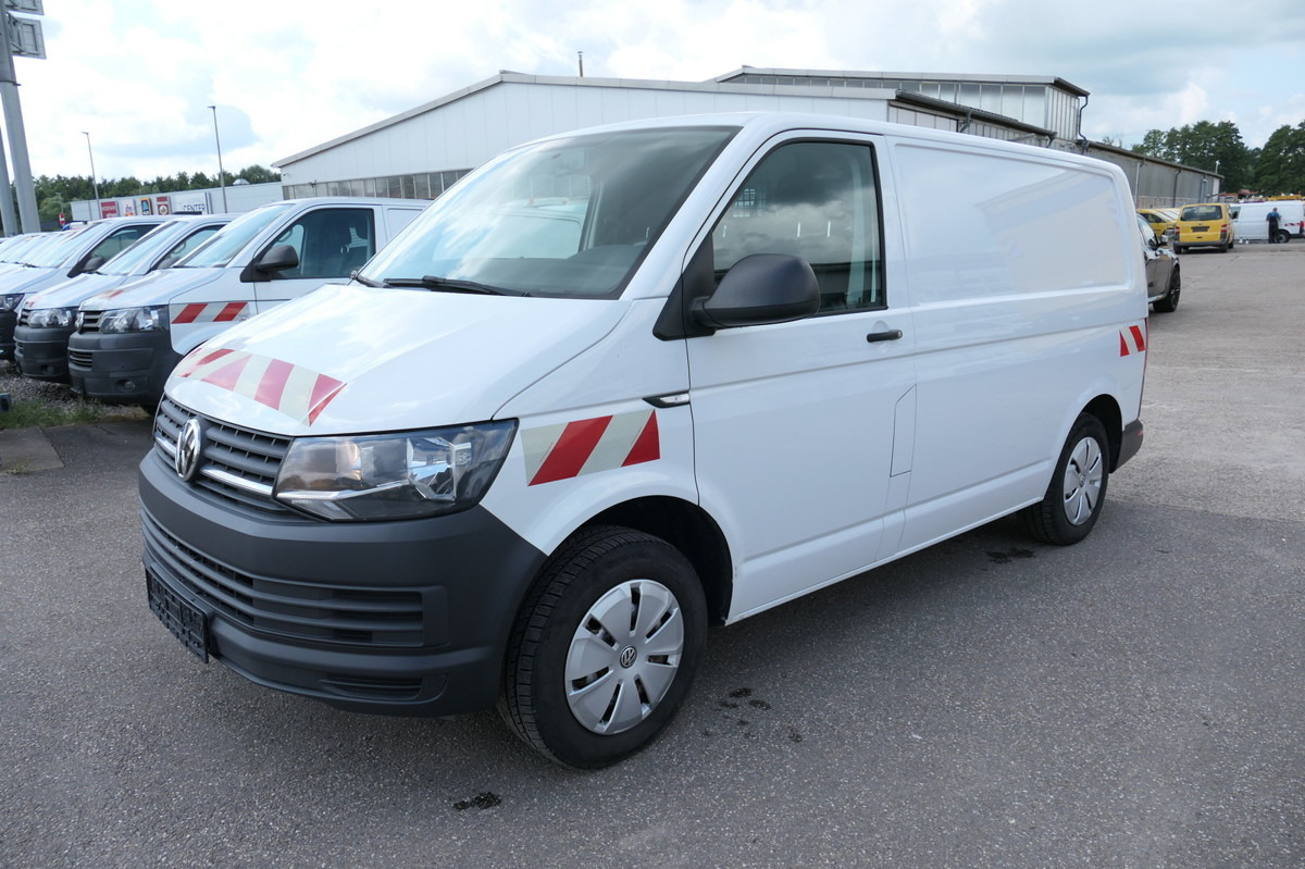 VW T6 Transporter 2.0 TDI 4Motion 3Sitzer KLIMA AHK - Small van: picture 2 VW T6 Transporter 2.0 TDI 4Motion 3Sitzer KLIMA AHK - Small van: picture 2